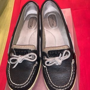 Black and beige sperrys